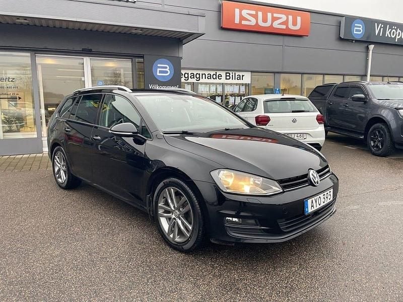 Begagnad VW Golf VII 110 HK (80 kW) 2016 Svart Kombi
