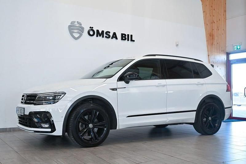 Vit Begagnad 2021 VW Tiguan Allspace GT SUV | 324 800 kr (Marknadspris) - Bild 1/4
