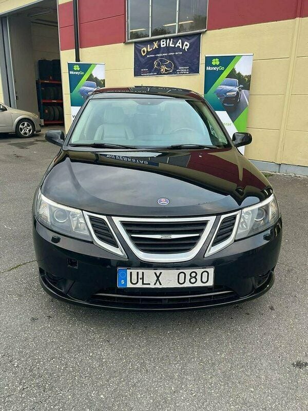 Begagnad Saab 9-3 Vector 150 HK (110 kW) 2010 Svart Kombi