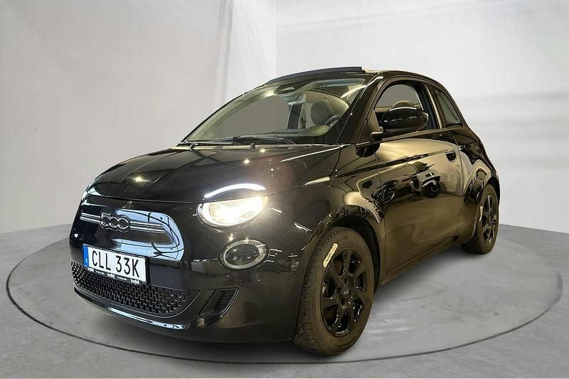 Svart Begagnad 2022 Fiat 500e Cab | 199 000 kr (Bra pris) - Bild 1/4