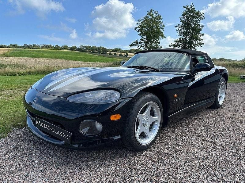 Begagnad 1996 Dodge Viper Cab | 599 000 kr - Bild 1/4