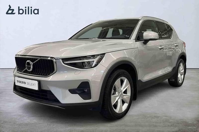 Silver Begagnad 2024 Volvo XC40 SUV | 329 900 kr - Bild 1/1