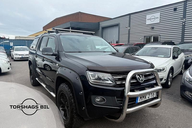 Svart Begagnad 2015 VW Amarok Highline Pickup | 199 900 kr (Marknadspris) - Bild 1/3