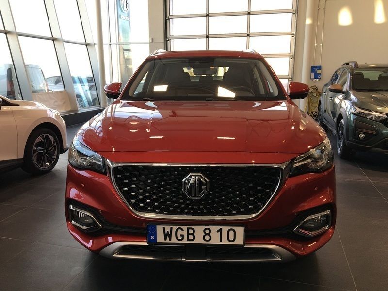 Röd Begagnad 2021 MG EHS Luxury SUV | 279 900 kr (Dyr) - Bild 1/4