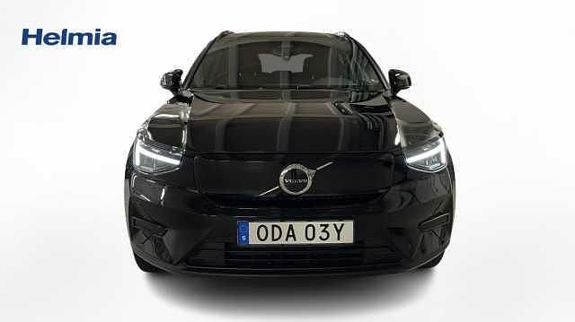 Begagnad Volvo XC40 Core 185 kW (252 HK) 2022 Svart SUV