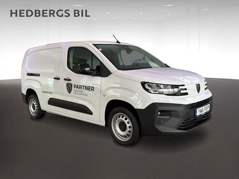 Vit Ny 2025 Peugeot Partner Minibuss | 338 853 kr (Marknadspris) - Bild 1/4