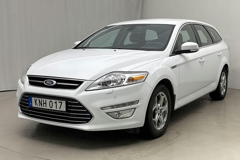 Vit Begagnad 2014 Ford Mondeo Business Edition Kombi | 82 000 kr (Bra pris) - Bild 1/4