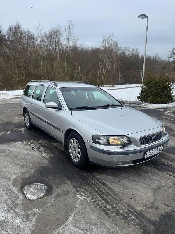 Begagnad Volvo V70 170 HK (125 kW) 2005 Kombi