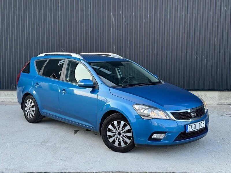 Begagnad Kia Ceed Sportswagon 116 HK (85 kW) 2010 Blå Kombi
