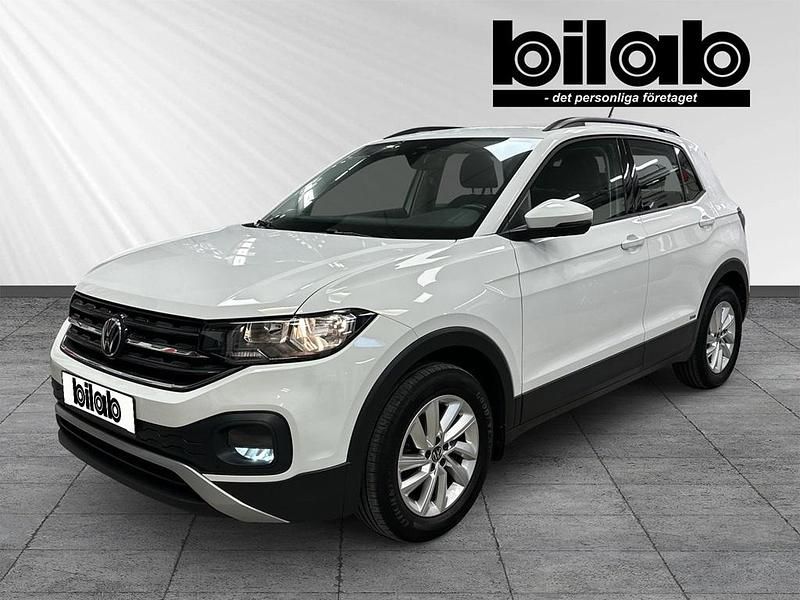 Vit Begagnad 2022 VW T-Cross Life SUV | 179 000 kr (Marknadspris) - Bild 1/4
