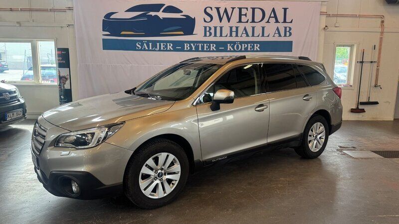 Ljusbrun (brun) Begagnad 2015 Subaru Outback SUV | 134 800 kr (Bra pris) - Bild 1/4