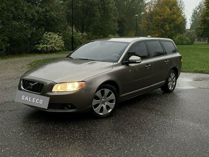 Begagnad Volvo V70 Momentum 2008 Kombi