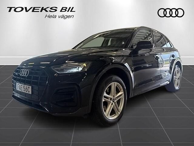 Brilliantsvart Begagnad 2021 Audi Q5 Advanced Plus SUV | 334 900 kr (Marknadspris) - Bild 1/4