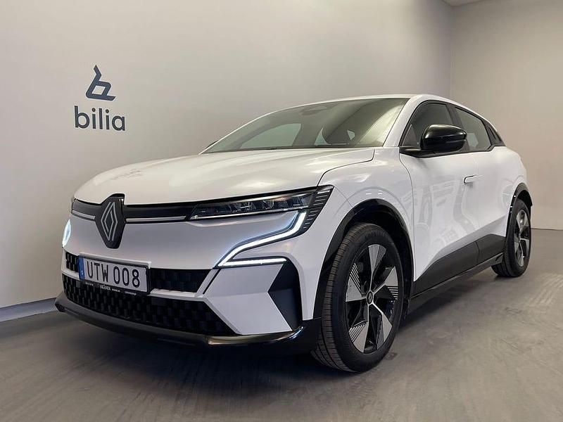 Begagnad Renault Mégane IV Equilibre 97 kW (132 HK) 2022 Vit Halvkombi