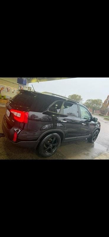 Svart Begagnad 2013 Kia Sorento SUV | 113 000 kr (Bra pris) - Bild 1/4