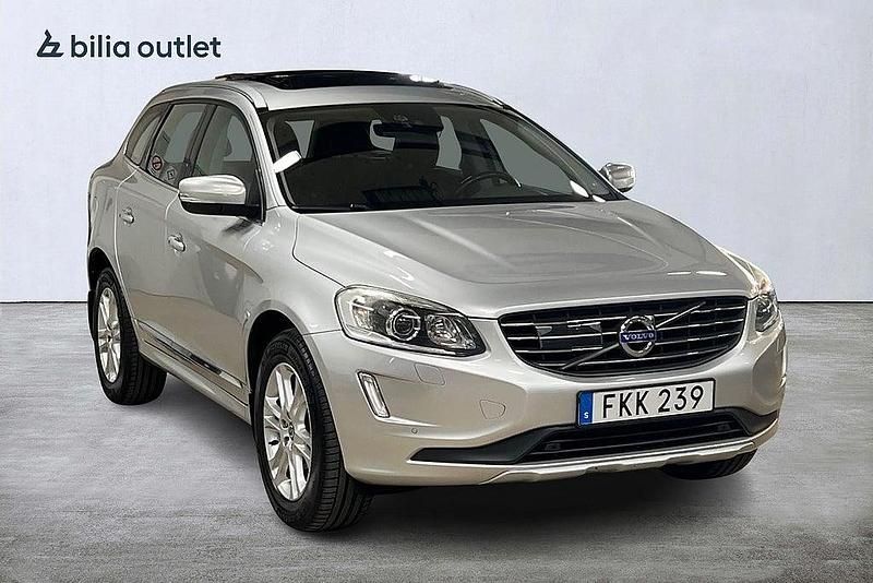 Begagnad Volvo XC60 Summum 230 HK (169 kW) 2015 Silver SUV