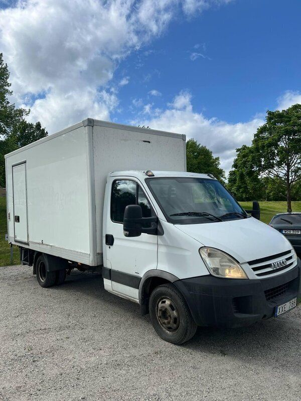 Vit Begagnad 2007 Iveco Daily Van | 65 000 kr (Bra pris) - Bild 1/4