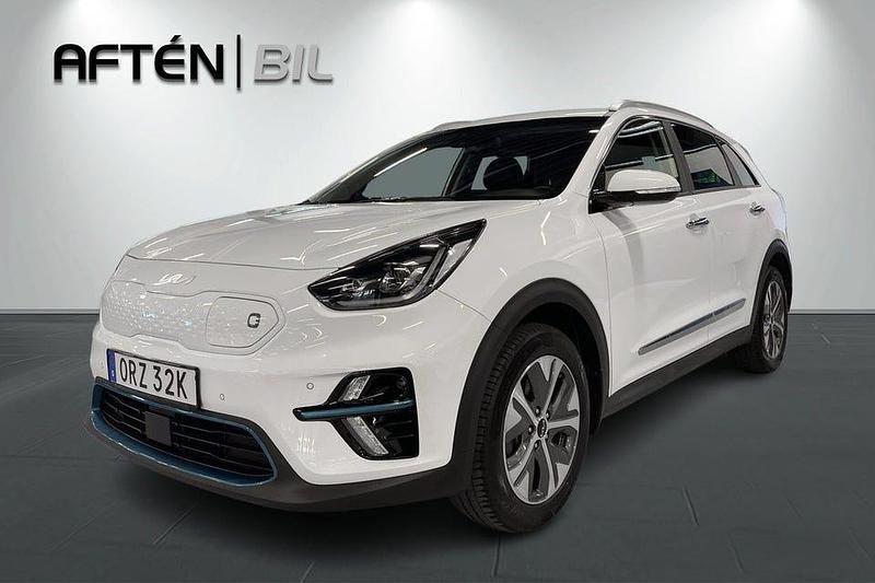 Vit Begagnad 2022 Kia e-Niro Advance SUV | 289 800 kr (Marknadspris) - Bild 1/3