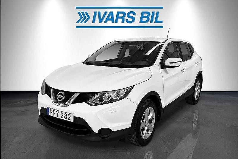 Vit Begagnad 2017 Nissan Qashqai SUV | 114 900 kr (Superpris) - Bild 1/4