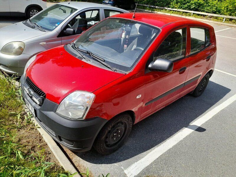 Röd Begagnad 2006 Kia Picanto LX Halvkombi | 10 000 kr - Bild 1/4