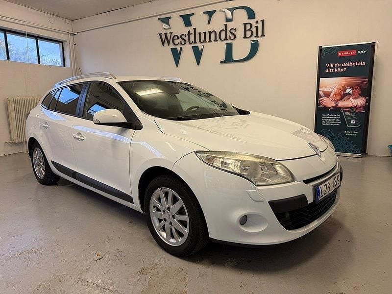 Vit Begagnad 2011 Renault Mégane GrandTour Kombi | 49 900 kr (Lite dyr) - Bild 1/4