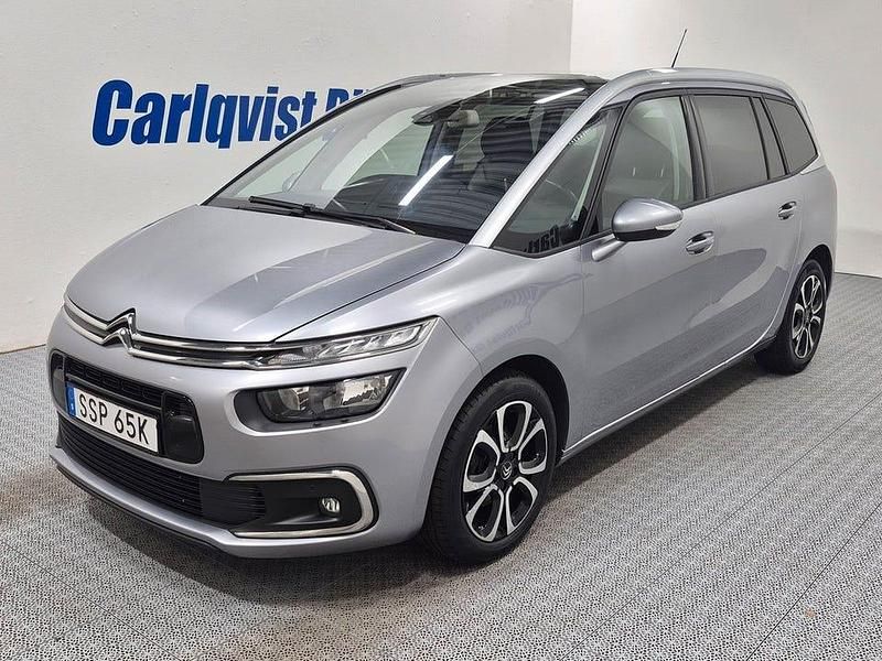 Grå (grå metallic) Begagnad 2020 Citroën C4 SpaceTourer Minibuss | 209 000 kr - Bild 1/4