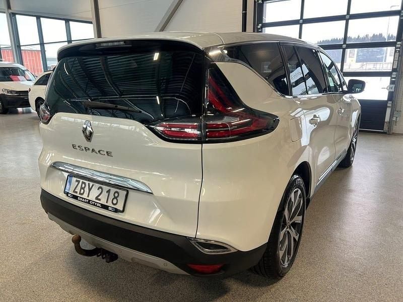 Begagnad Renault Espace 160 HK (117 kW) 2018 Vit Minibuss