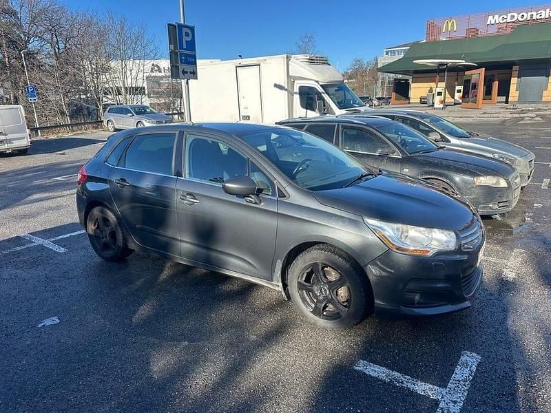 Begagnad Citroën C4 120 HK (88 kW) 2010 Grå