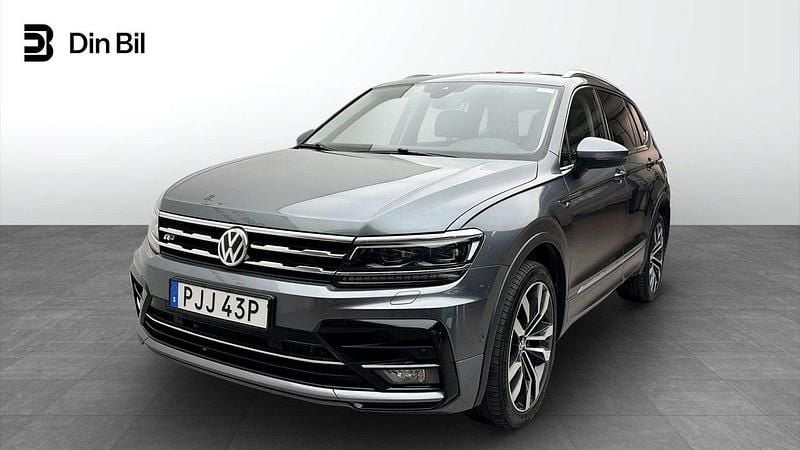 Mörkgrå Begagnad 2020 VW Tiguan Allspace R-line SUV | 359 900 kr (Marknadspris) - Bild 1/4