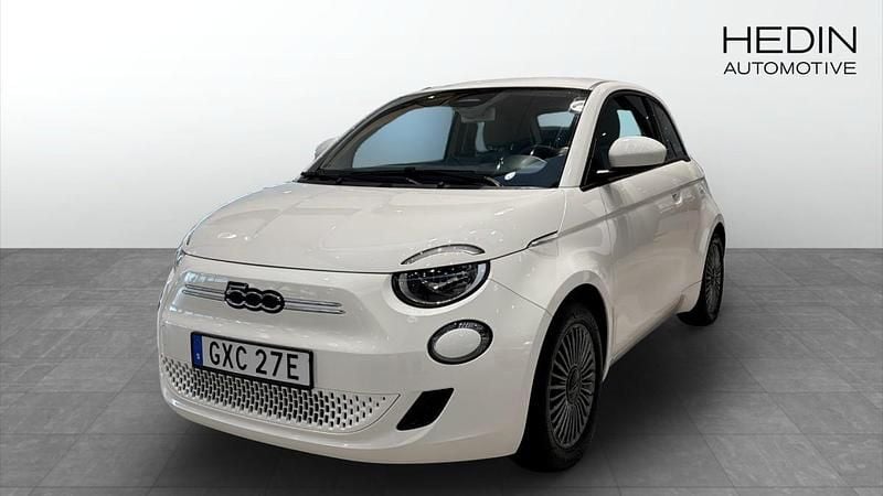 Begagnad 2022 Fiat 500e Halvkombi | 169 900 kr - Bild 1/4