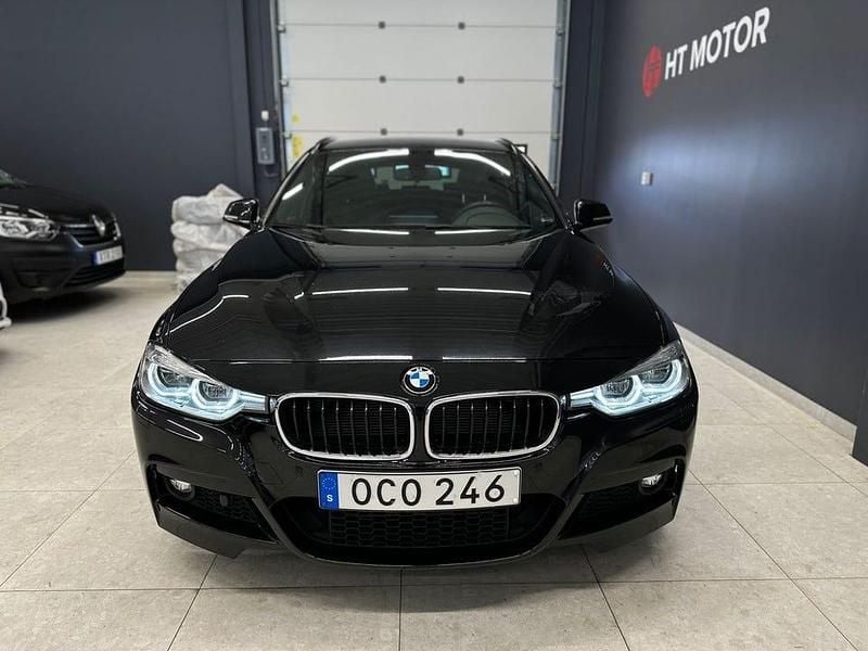 Begagnad BMW 320 M Sport 190 HK (139 kW) 2018 Svart Kombi