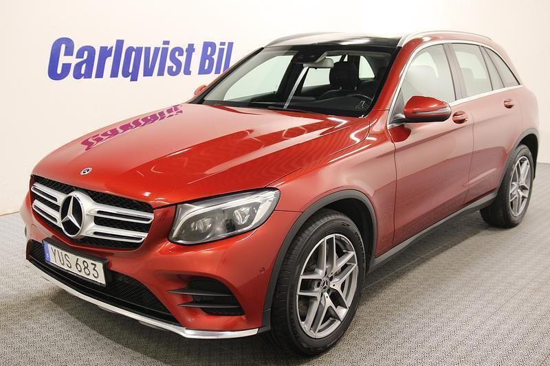 Hyacintröd metallic Begagnad 2018 Mercedes GLC220 AMG SUV | 269 000 kr (Marknadspris) - Bild 1/4