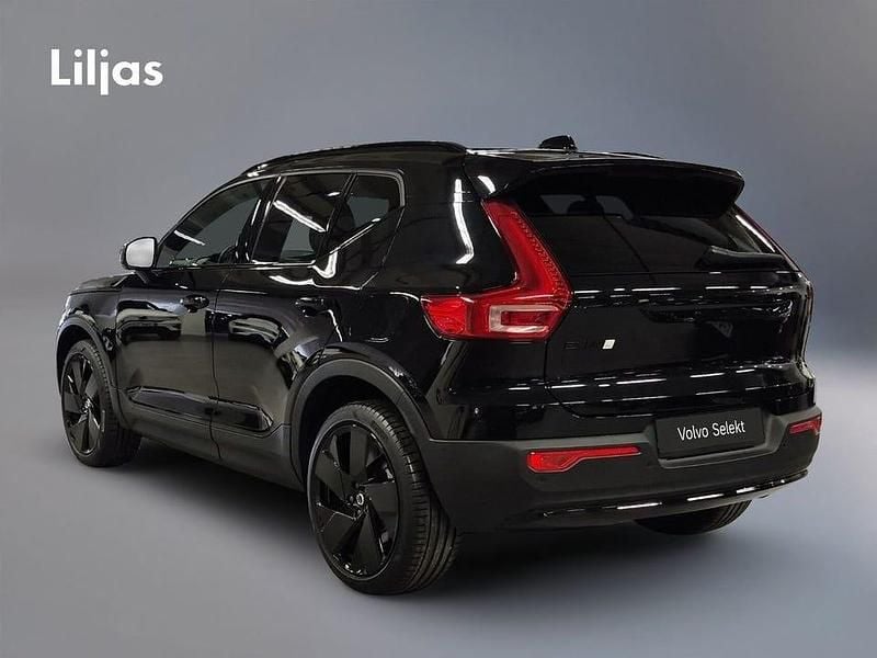 Begagnad 2025 Volvo EX40 Performance 447 HK SUV – Kalmar (Företag ...