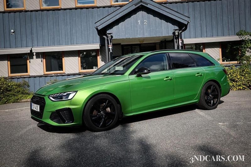 Grön Begagnad 2019 Audi A4 S-Line Kombi | 329 900 kr (Marknadspris) - Bild 1/4