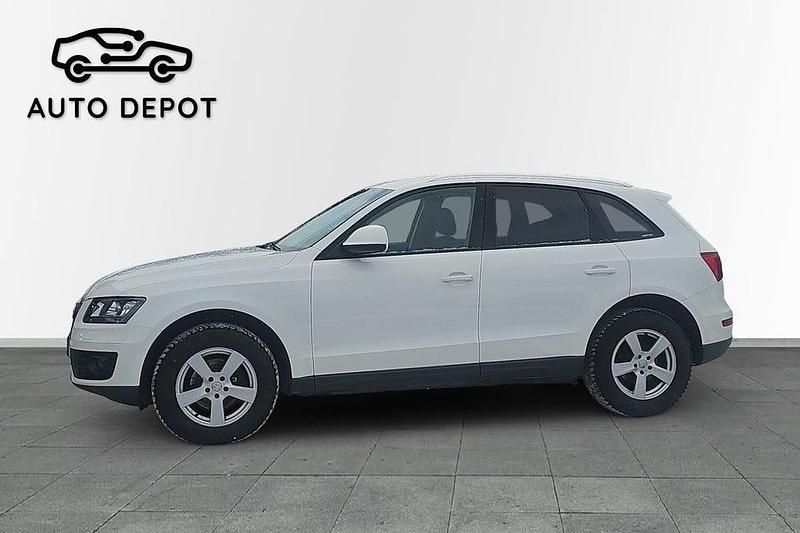 Begagnad Audi Q5 Design 170 HK (125 kW) 2011 Vit SUV