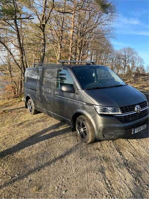 Grå Begagnad 2020 VW T6.1 Van | 210 000 kr (Superpris) - Bild 1/4
