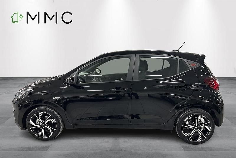 Ny Hyundai i10 N Line 90 HK (66 kW) 2025 Svart Halvkombi