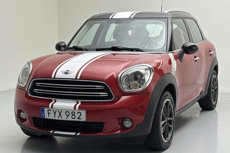 Röd Begagnad 2015 Mini Cooper Chili Halvkombi | 92 800 kr - Bild 1/4