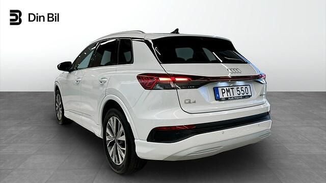 Begagnad Audi Q4 e-tron Advanced 150 kW (204 HK) 2023 Vit SUV