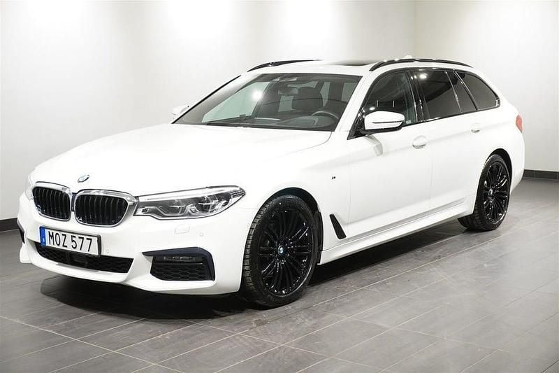 Begagnad BMW 530 M Sport 252 HK (185 kW) 2018 Vit Kombi