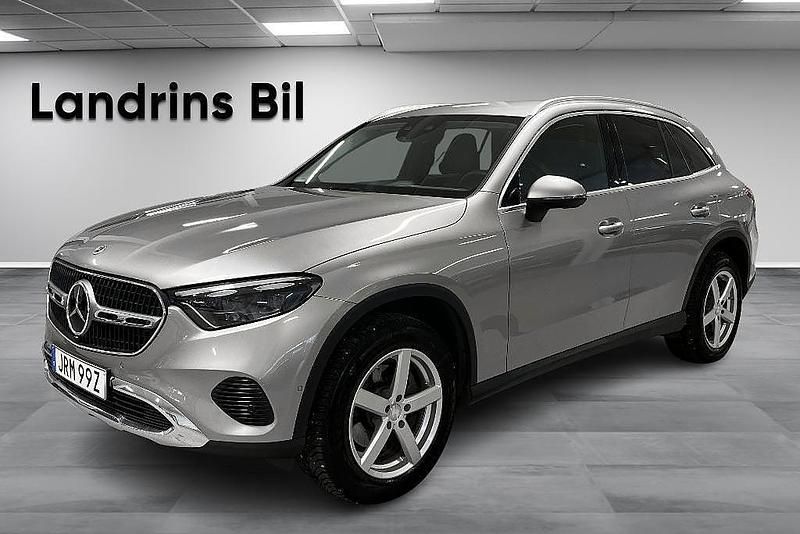 Silver Begagnad 2024 Mercedes GLC220 Avantgarde SUV | 539 900 kr (Marknadspris) - Bild 1/4
