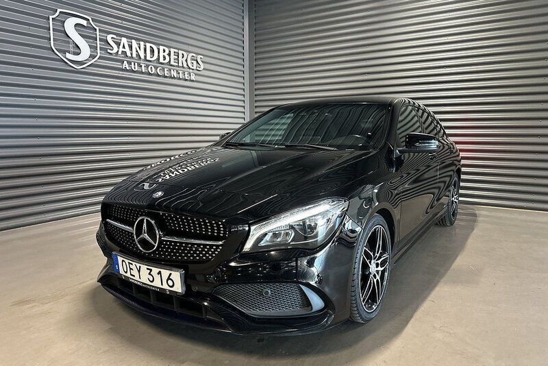 Svart Begagnad 2016 Mercedes CLA200 Shooting Brake AMG Kombi | 164 500 kr (Marknadspris) - Bild 1/4
