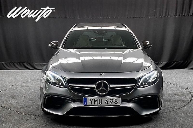 Begagnad Mercedes E63S AMG AMG 700 HK (514 kW) 2018 Grå Kombi
