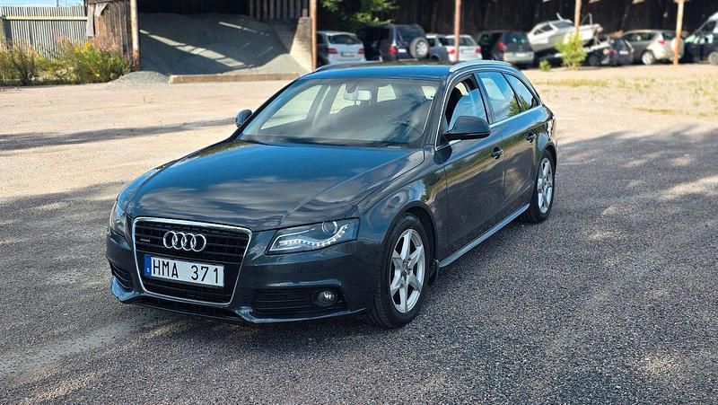 Grå Begagnad 2009 Audi A4 Kombi | 57 900 kr (Superpris) - Bild 1/3