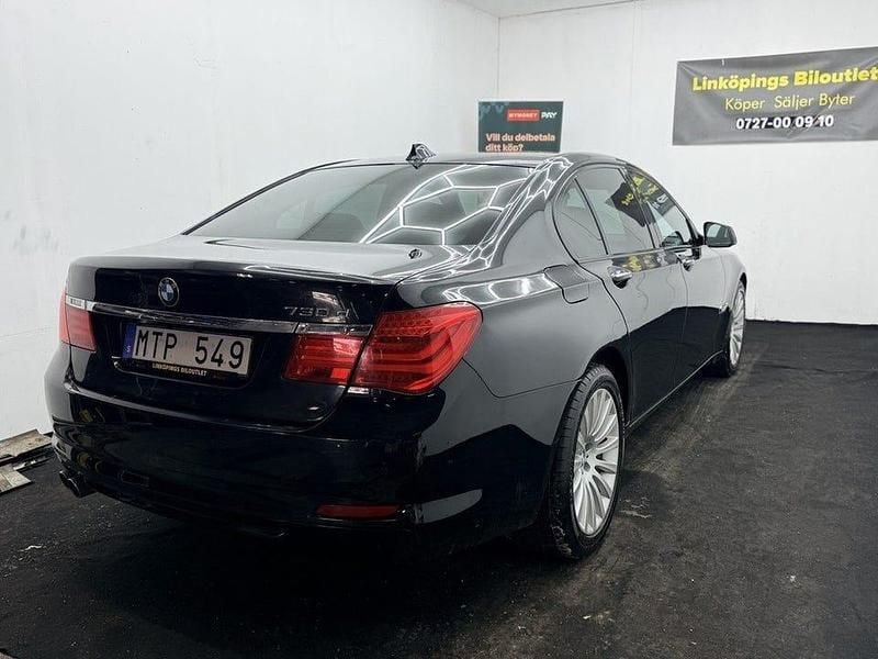 Begagnad BMW 730 245 HK (180 kW) 2012 Svart Sedan