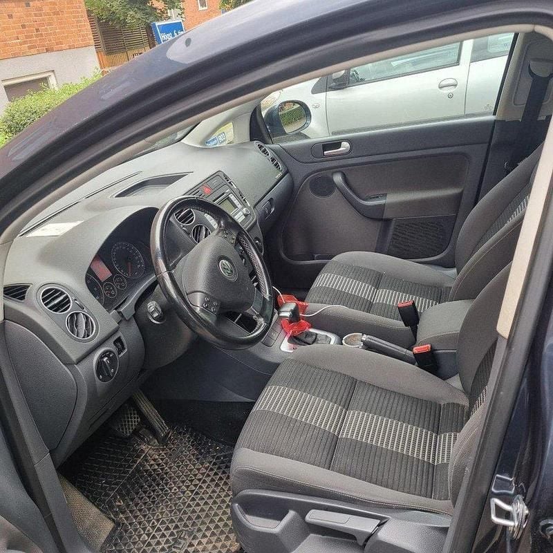 Blå Begagnad 2008 VW Golf Plus Cross Trendline Minibuss | 55 000 kr (Marknadspris) - Bild 1/4