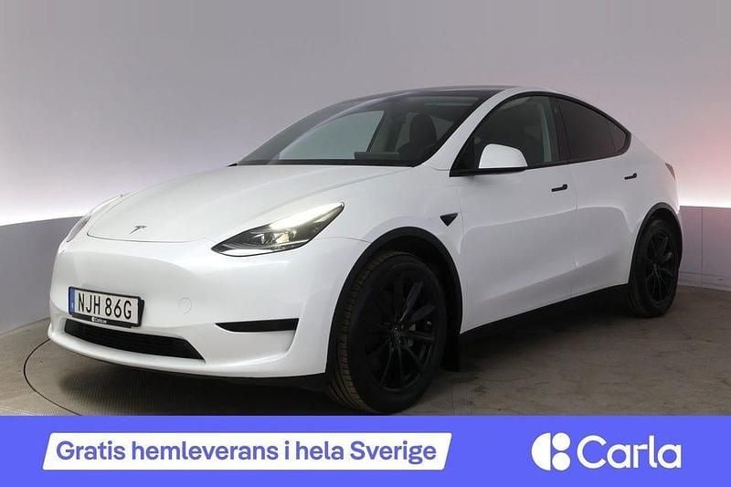 Begagnad Tesla Model Y Standard Range 250 kW (340 HK) 2024 Vit SUV