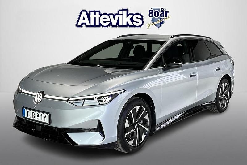 Silver Ny 2026 VW ID.7 Pro Kombi | 613 500 kr (Bra pris) - Bild 1/4