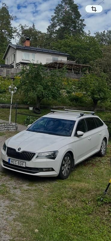 Begagnad Skoda Superb 190 HK (139 kW) 2019 Kombi