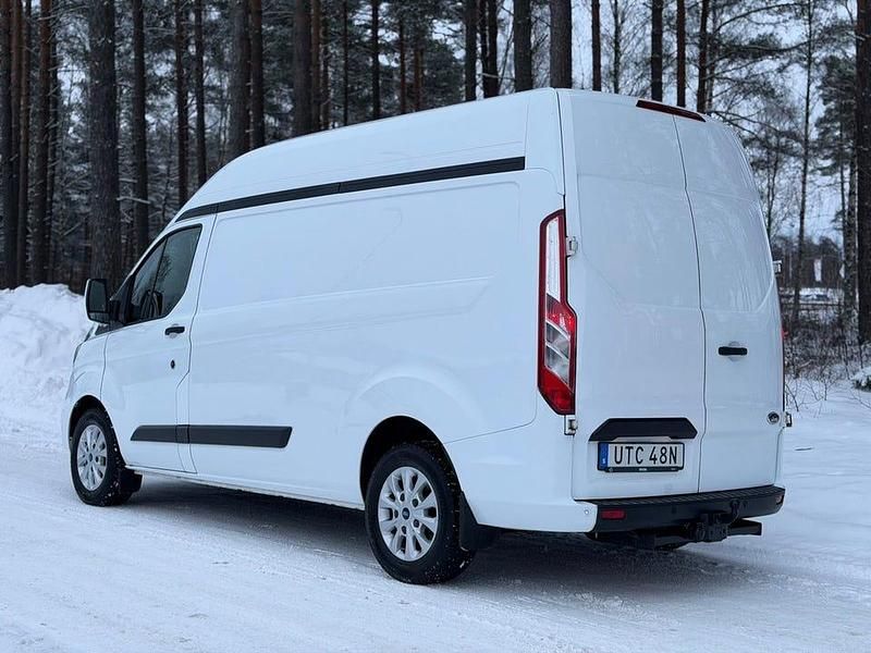 Begagnad Ford Transit Custom 105 HK (77 kW) 2020 Vit Van